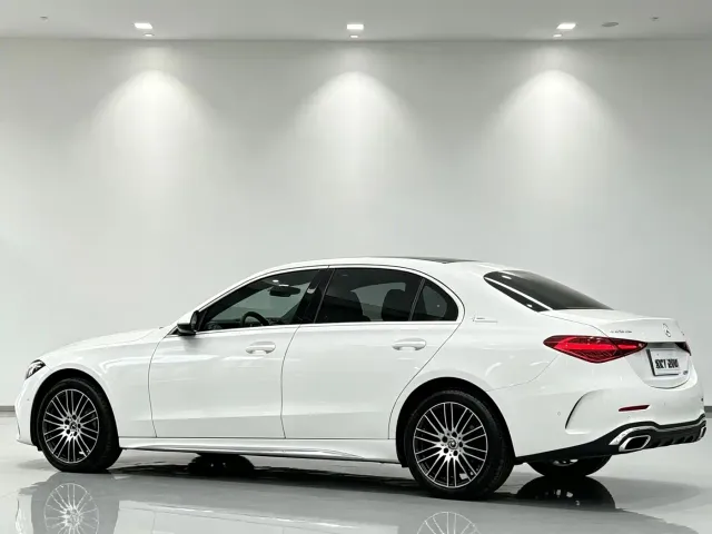 Mercedes-Benz C-Class — Фото автомобиля 6