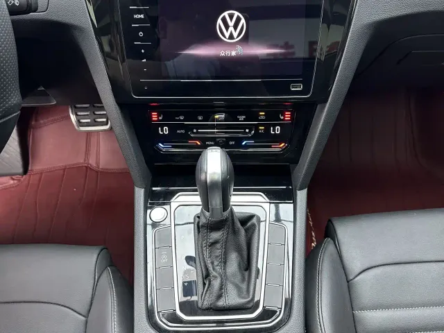 Volkswagen Magotan — Фото автомобиля 14
