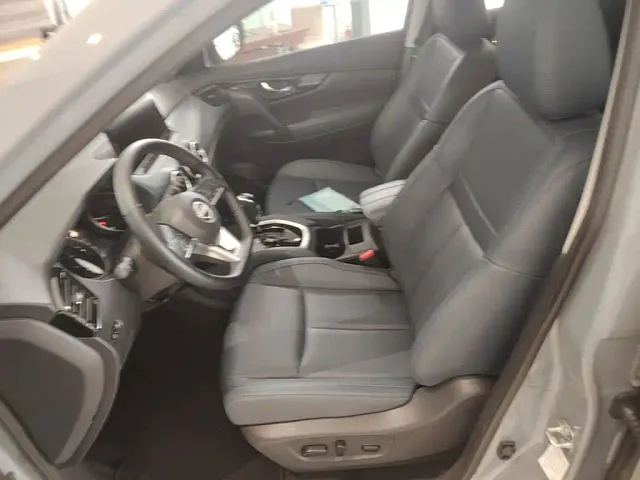 Nissan X-Trail — Фото автомобиля 14