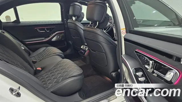 Mercedes-Benz S-Class — Фото автомобиля 10