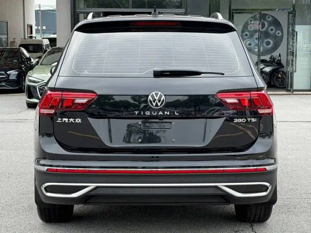 Volkswagen Tiguan L — Фото автомобиля 4