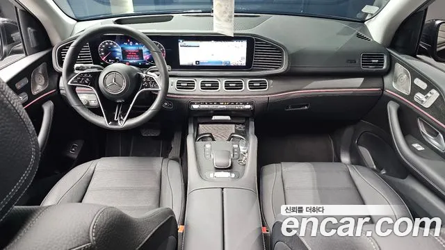 Mercedes-Benz GLE-Class — Фото автомобиля 10