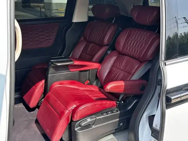 Honda Elysion — Фото автомобиля 10