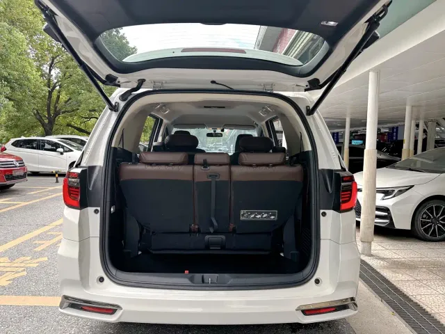 Honda Odyssey — Фото автомобиля 6
