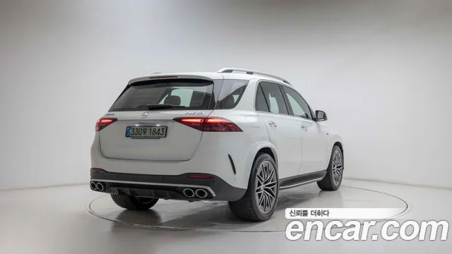 Mercedes-Benz GLE-Class — Фото автомобиля 2