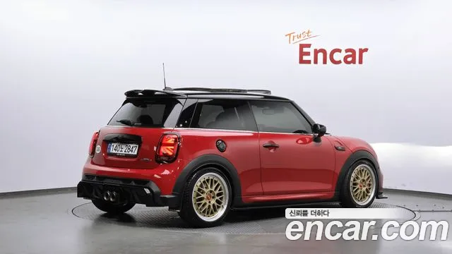Mini Cooper — Фото автомобиля 2