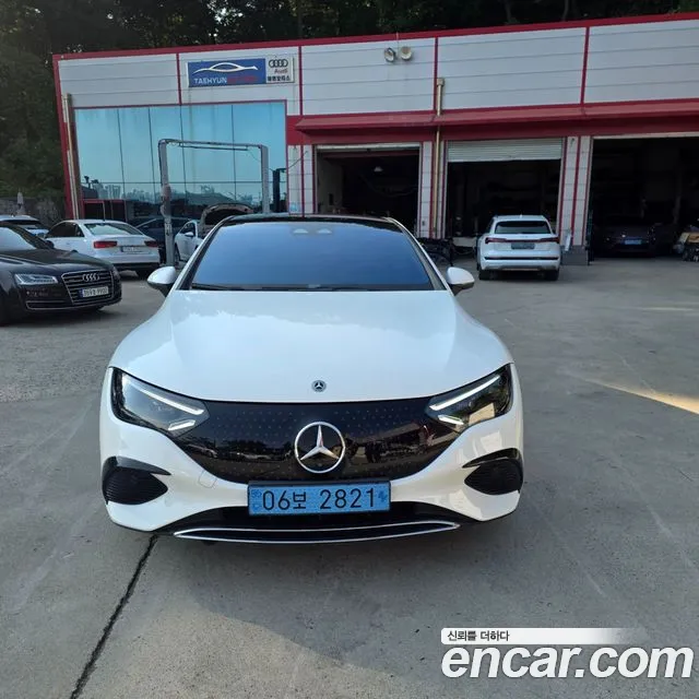 Фотография автомобиля — Mercedes-Benz EQE V295