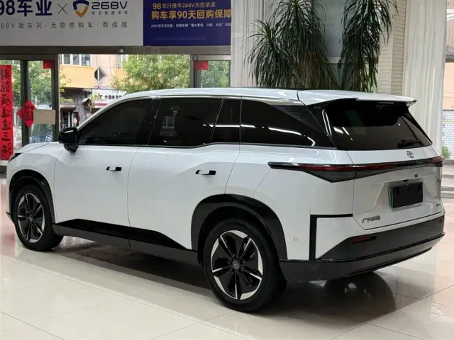 Toyota BoZhi 3X — Фото автомобиля 6