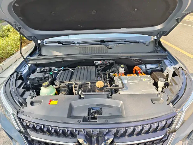 Wuling Asta — Фото автомобиля 20