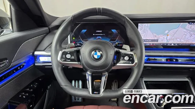 BMW 7 Series G70 — Фото автомобиля 14