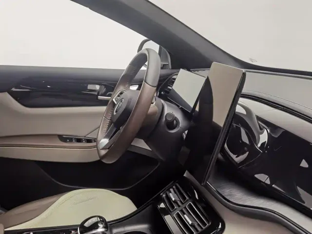 BYD Qin PLUS — Фото автомобиля 22