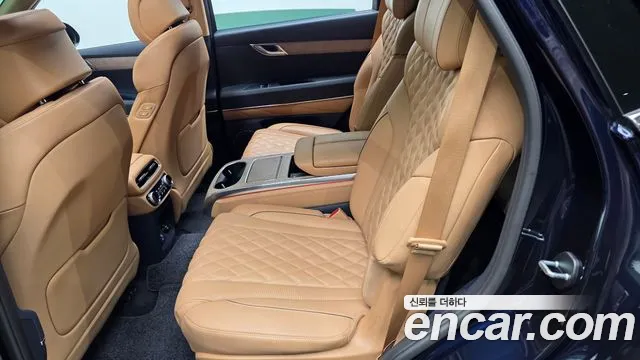 Genesis GV80 — Фото автомобиля 16