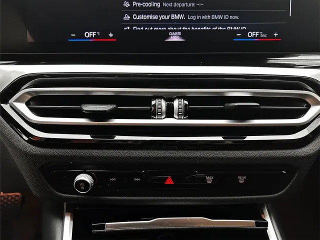 BMW 3 Series — Фото автомобиля 12