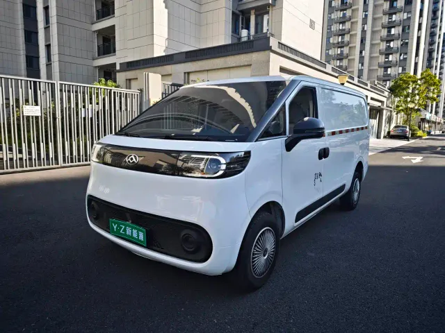 Фотография автомобиля — Maxus Dana V1