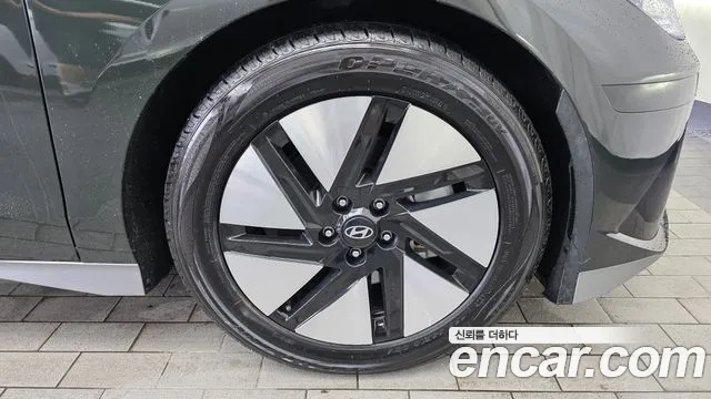 Hyundai Ioniq6 — Фото автомобиля 19