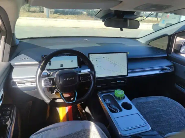 GAC Aion Y — Фото автомобиля 12