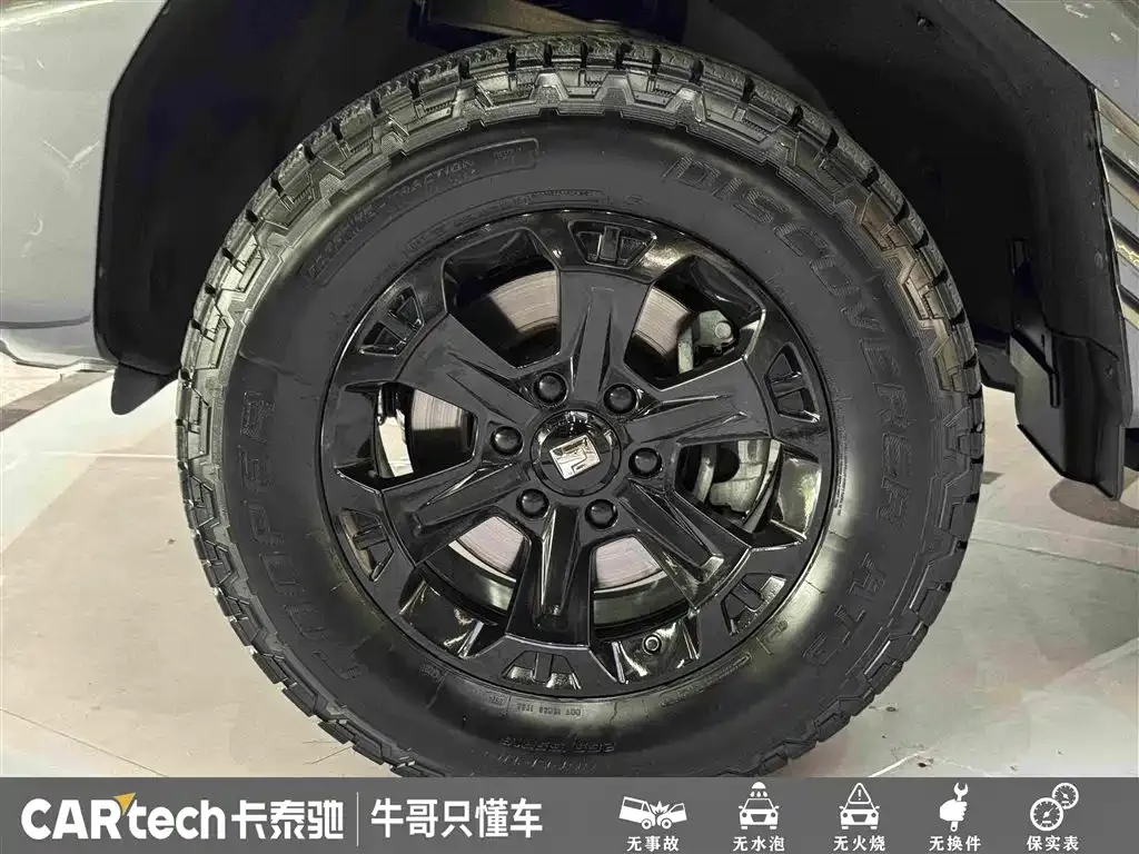 Tank Tank 400 New Energy 2023 Hi4-T Super Edition — Фото автомобиля 10