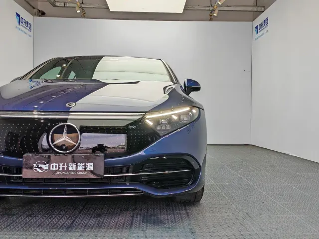 Mercedes-Benz EQS — Фото автомобиля 18