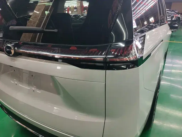 GAC Trumpchi E8 — Фото автомобиля 7