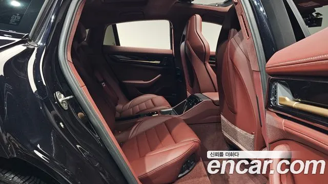 Porsche Panamera 976 — Фото автомобиля 18