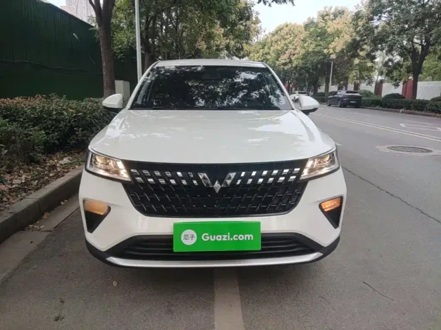 Wuling Xingchi — Фото автомобиля 2