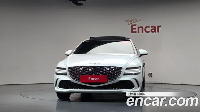 Genesis G80 RG3 — Фото автомобиля 3