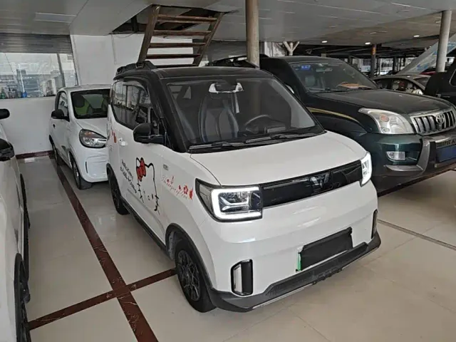 Wuling Hongguang Mini EV — Фото автомобиля 21