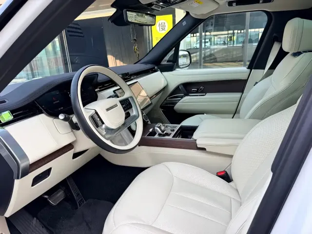 Land Rover Range Rover — Фото автомобиля 8