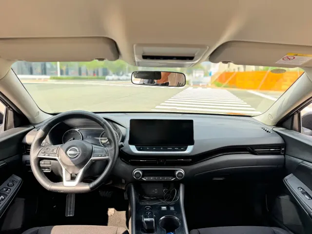 Nissan Sylphy — Фото автомобиля 6