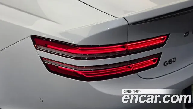 Genesis G80 Бензин 2.5 турбо AWD — Фото автомобиля 18