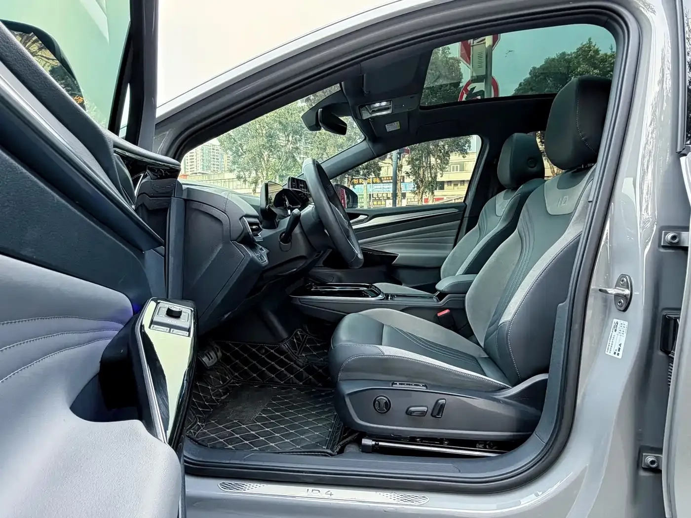Volkswagen ID.4 CROZZ 2022 Long Range Lite PRO Edition — Фото автомобиля 8