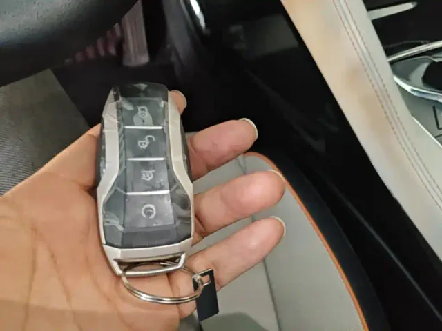 BYD Song PLUS — Фото автомобиля 8