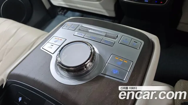 Genesis G80 RG3 — Фото автомобиля 24