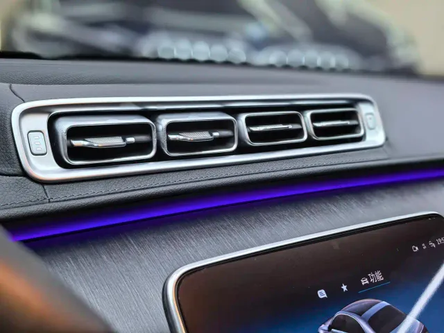 Mercedes-Benz S-Class — Фото автомобиля 18