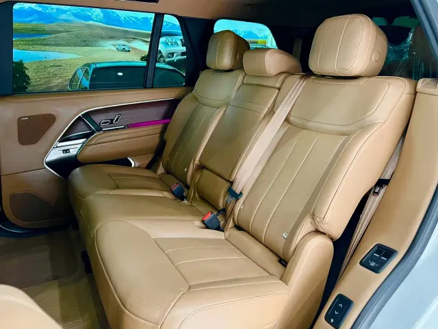 Land Rover Range Rover — Фото автомобиля 11