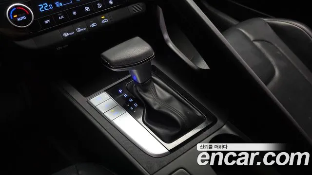 Hyundai Avante — Фото автомобиля 12