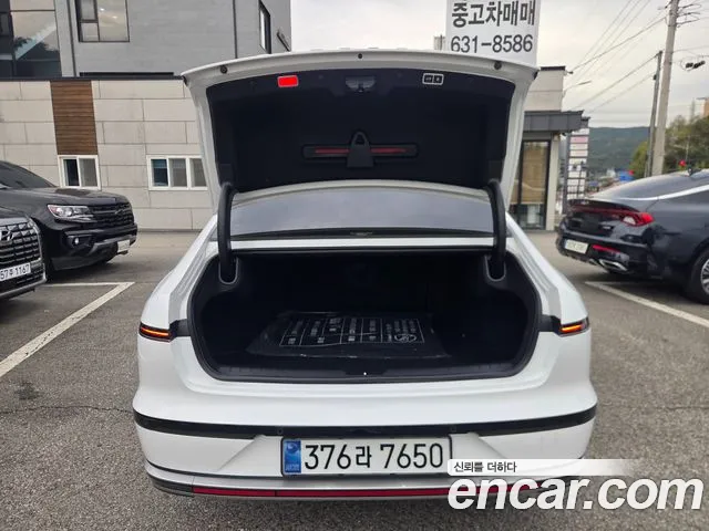 Hyundai Grandeur GN7 — Фото автомобиля 18