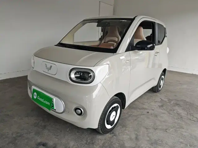 Фотография автомобиля — Wuling Hongguang Mini EV