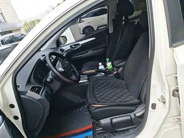 Nissan Sylphy — Фото автомобиля 11
