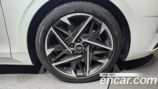 Hyundai Grandeur — Фото автомобиля 20