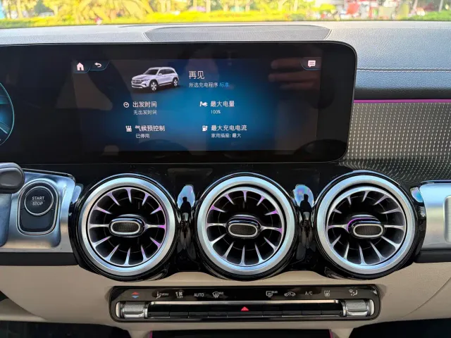 Mercedes-Benz EQB — Фото автомобиля 18