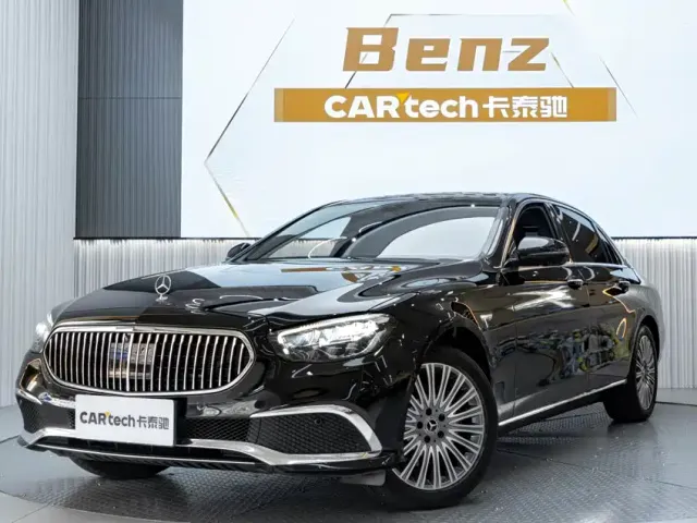 Фотография автомобиля — Mercedes-Benz E-Class