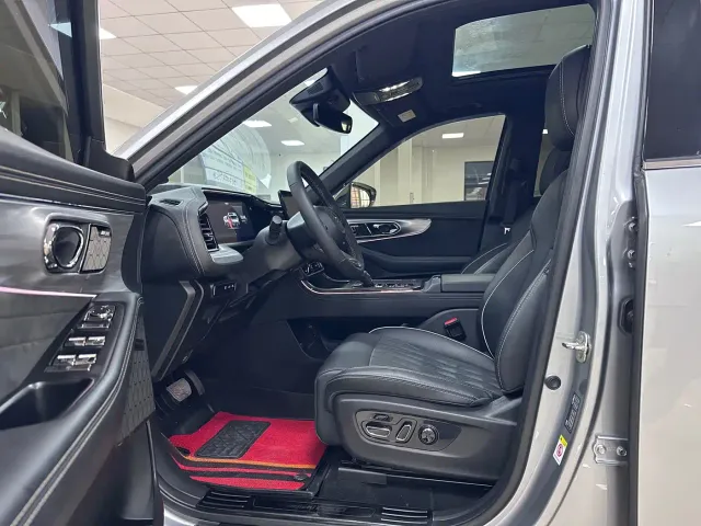 GAC Trumpchi GS8 — Фото автомобиля 4