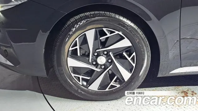 Hyundai Grandeur Premium — Фото автомобиля 5