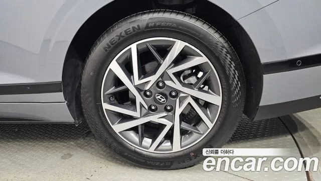 Hyundai Grandeur GN7 — Фото автомобиля 5