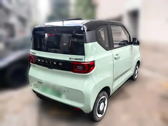 Wuling Hongguang Mini EV — Фото автомобиля 4