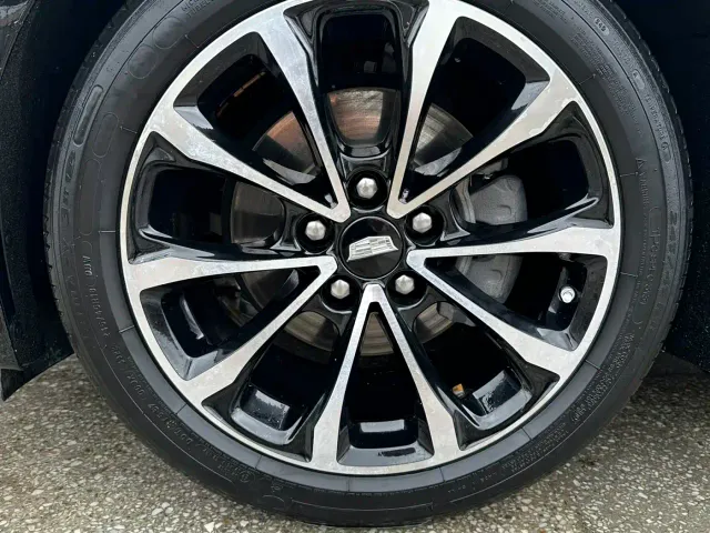 Cadillac CT5 — Фото автомобиля 12