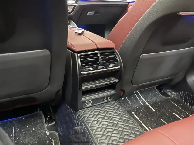 BMW 5 Series — Фото автомобиля 18