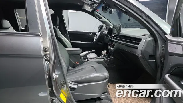 KG_Mobility_Ssangyong Rexton Новый Rexton Sport Khan Дизель 2.2 2WD — Фото автомобиля 12