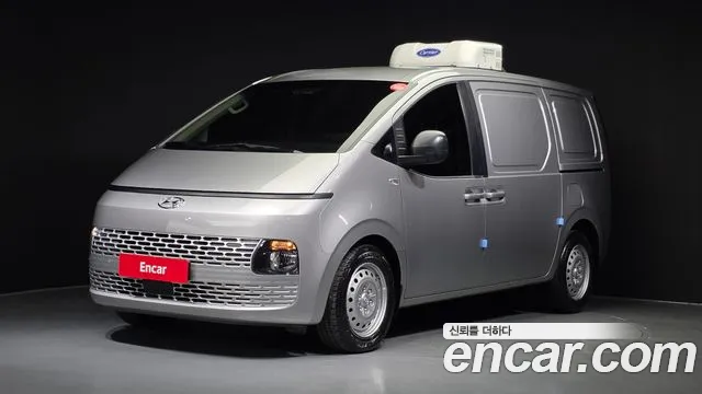 Фотография автомобиля — Hyundai Staria